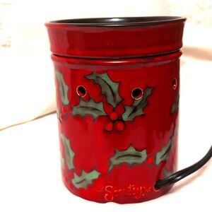 Scentsy Merry🌲 Berry Full Size Scentsy Warmer